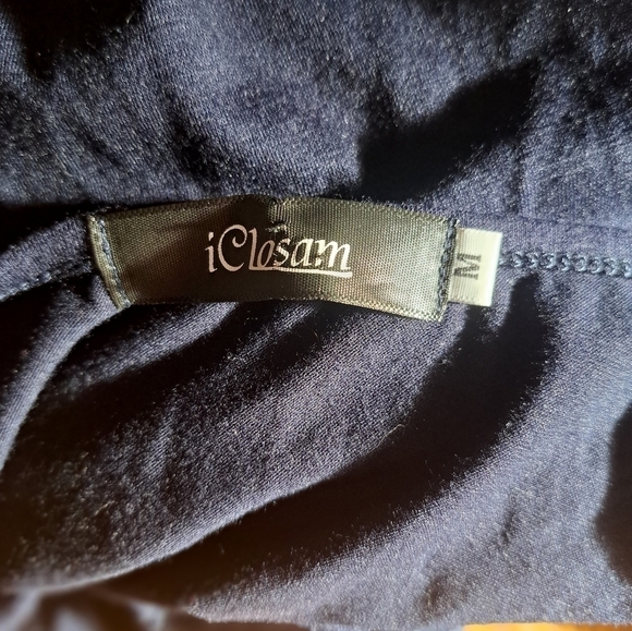 I closam shirt size medium - Picture 3 of 4